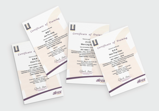 本所陳秀婷會計師、鍾鎮宇會計師、洪文玲會計師、劉俊毅澳洲會計師取得ISO14064-1證照